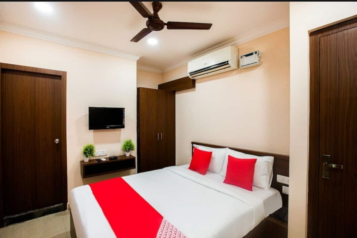 Egyptian cotton sheets, premium bedding, down duvets, memory-foam beds