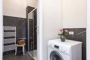 Interior - Newly Renovated/Brand New 2019 - Modern, spacious and an exclusive location, (Firenze)