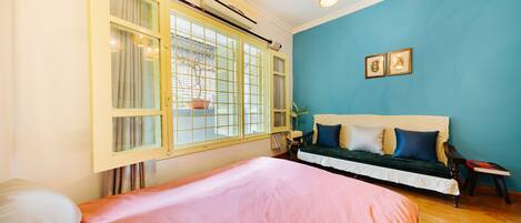 1 bedroom, WiFi, bed sheets