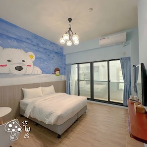 Double Room | 1 bedroom, blackout drapes, bed sheets