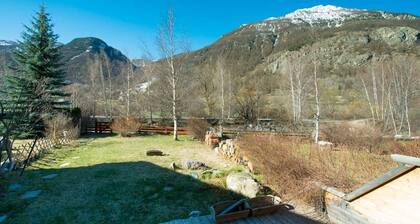 Chalet en Duplex 10 Pers. avec Terrasse/Jardin, Proche Pistes â La Salle les Alpes