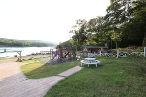 Aire de jeux - extérieure