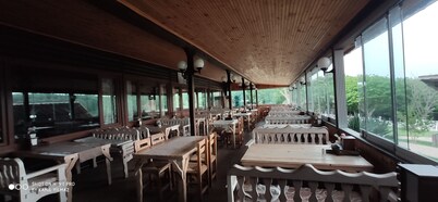 Yıldız Country Hotel