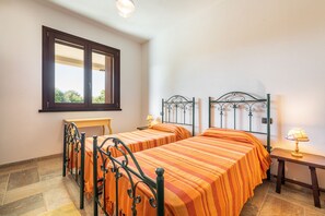 3 bedrooms, free WiFi, bed sheets