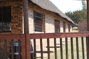Front of property - Lily Villa Country Lodge (Emalahleni)