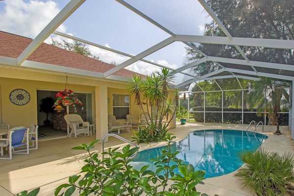 House, 3 Bedrooms | Pool