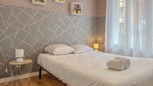 2 chambres, fer et planche à repasser, Wi-Fi, literie fournie