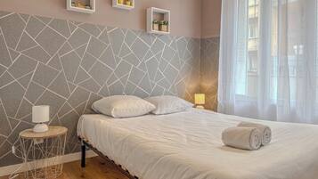 2 slaapkamers, een strijkplank/strijkijzer, wifi, beddengoed