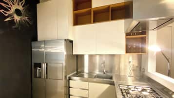 Appartamento Design | Cucina privata | Macchina per tè/caffè, bollitore elettrico