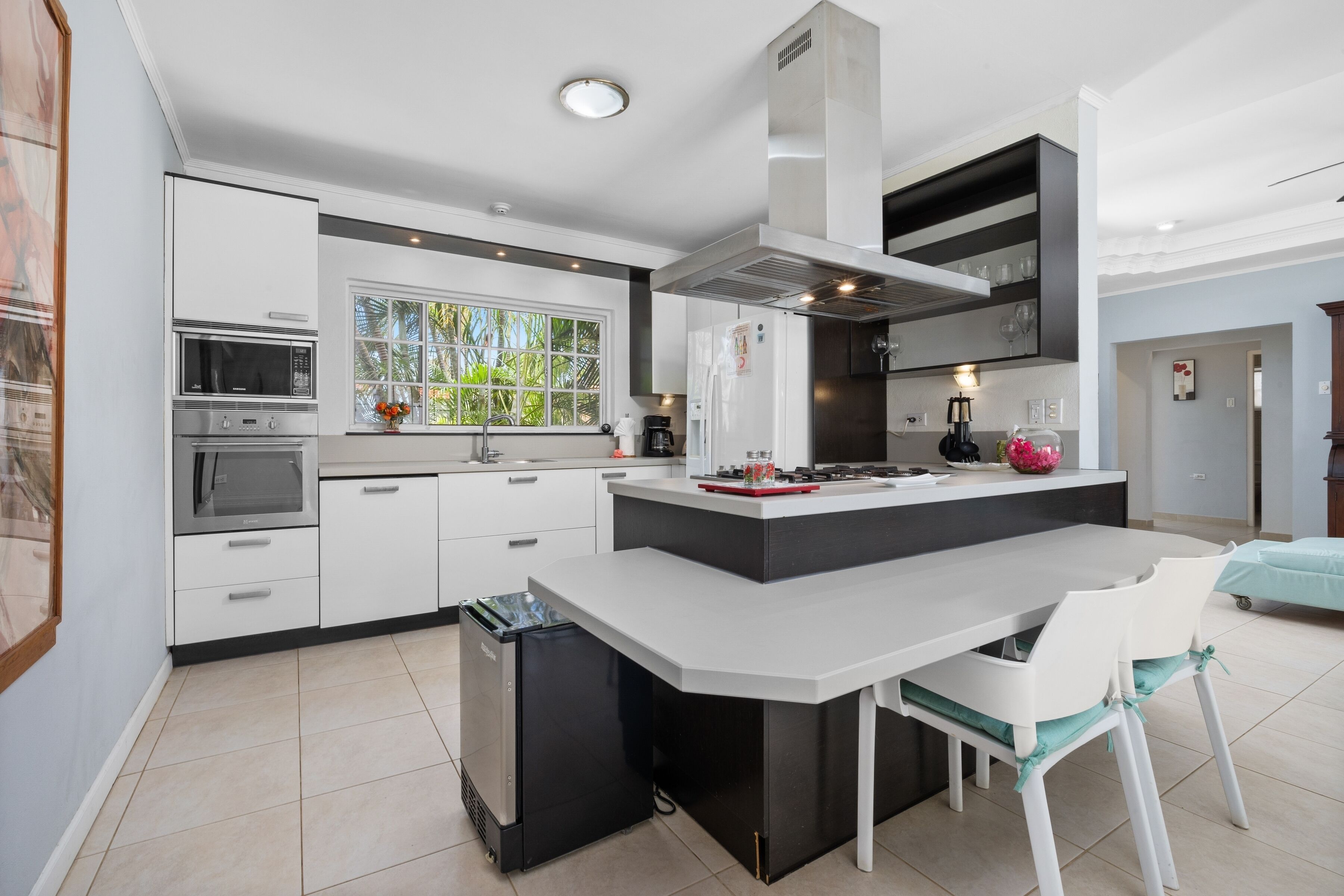 Fridge, microwave, coffee/tea maker