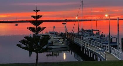 Boat Harbour Jetty B&B
