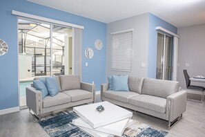 Smart TV - Beautiful 4 bedrooms house, including all amenities of a marvelous resort (Kissimmee)