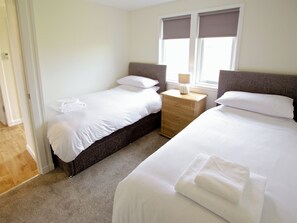 2 habitaciones, wifi gratis y ropa de cama 