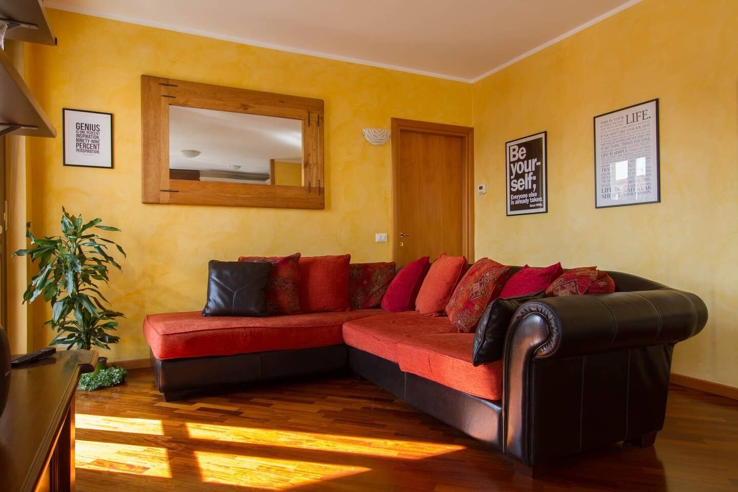 Casa luminosa con 2 camere ed una terrazza unica