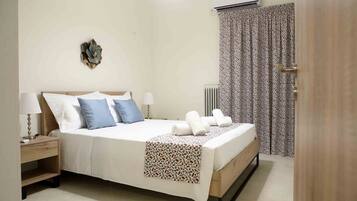 2 slaapkamers, een strijkplank/strijkijzer, wifi, beddengoed