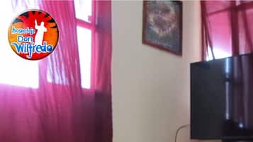 1 Schlafzimmer, Bügeleisen/Bügelbrett, kostenloses WLAN, Bettwäsche