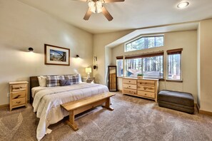 4 chambres, fer et planche à repasser, Wi-Fi gratuit, draps fournis