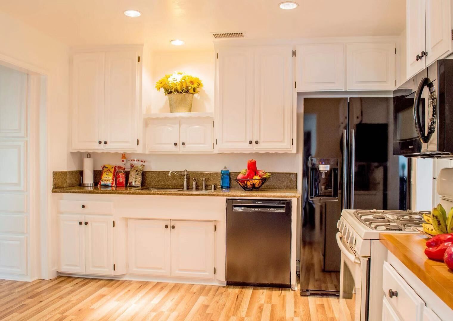 🌻🎈Luxury vacation home 8 minutes to Disneyland & Knott’s Berry farm✨5Br/2Ba☀️