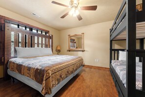 4 bedrooms, iron/ironing board, free WiFi, bed sheets