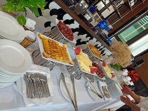 Breakfast buffet