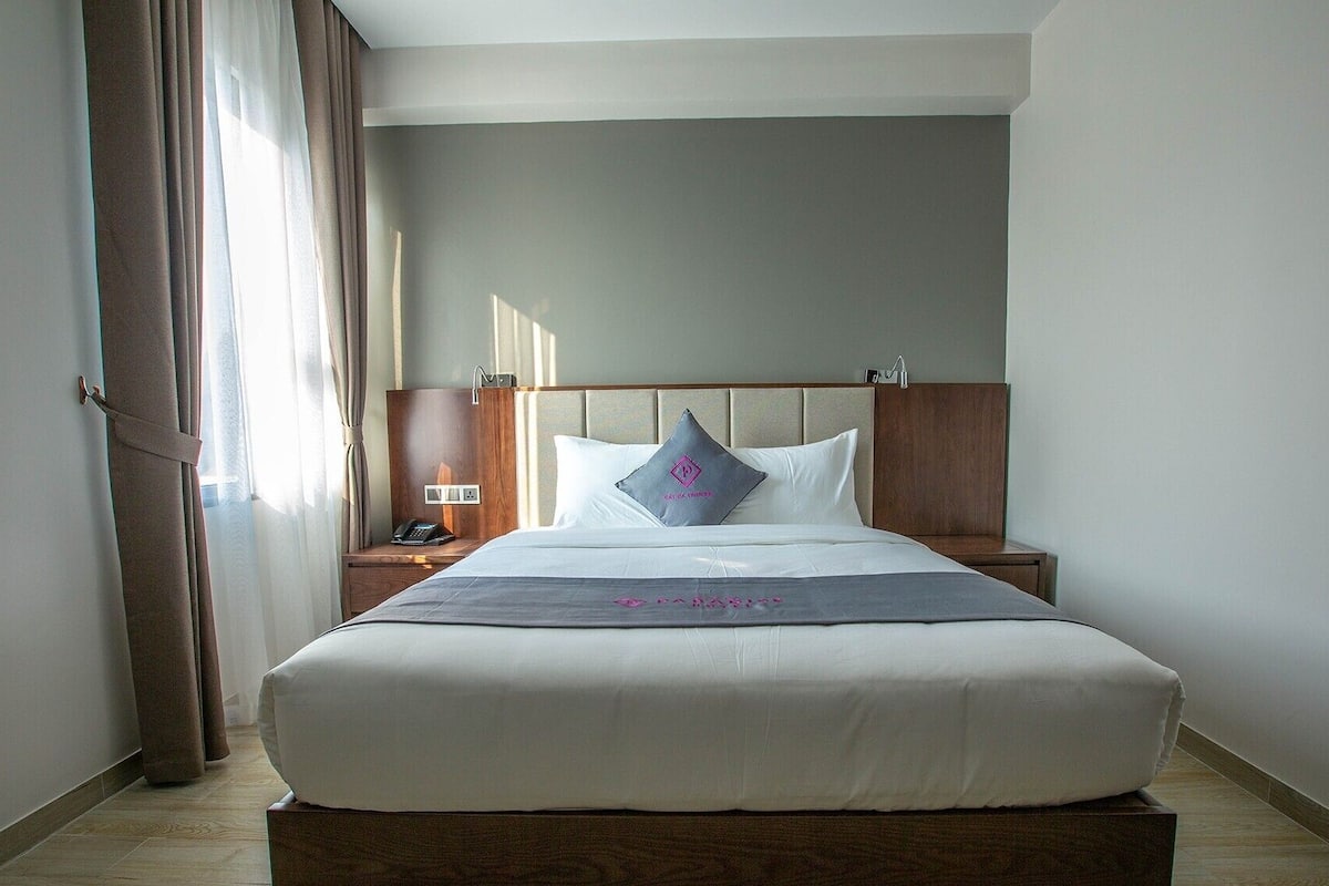 superior double room | premium bedding, down duvets, memory-foam beds, minibar
