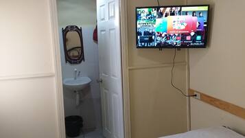 1 bedroom, free WiFi, wheelchair access