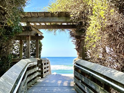 Great rates for a fall 30A beach getaway!!!