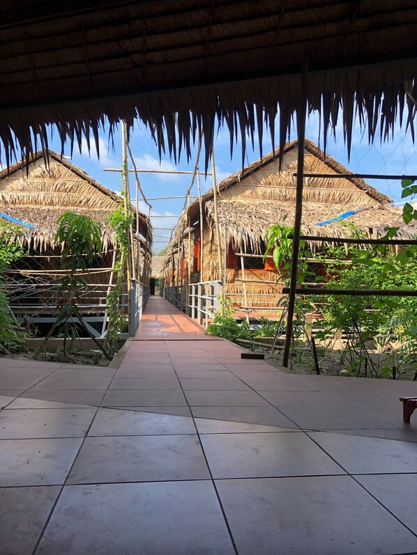 Traditional Bungalow | Terrace/patio - Nha Homestay Mekong Cantho (Can Tho)