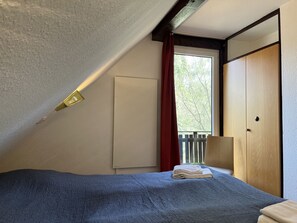 3 dormitorios, escritorio, Internet