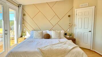 3 Schlafzimmer, Schreibtisch, kostenloses WLAN, Bettwäsche