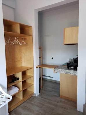 Suite (#15)