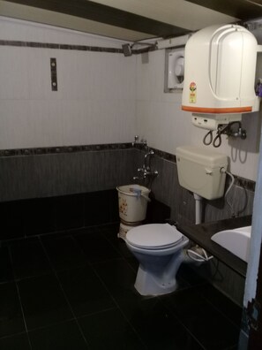 Family Single Room, 1 Bedroom, Hill View, Mountainside | Bathroom | Shower, free toiletries, towels - Hotel Happy Home The Lake Paradise (Nainital)