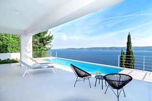 Pool - Villa V - private pool, special location & surroundings (Mimice)