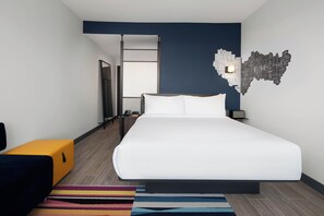 Desk, laptop workspace, iron/ironing board, free WiFi - Aloft by Marriott Katy Mills (Katy)