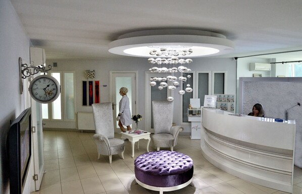 Reception - Navyinn Garden (Arnavutköy)