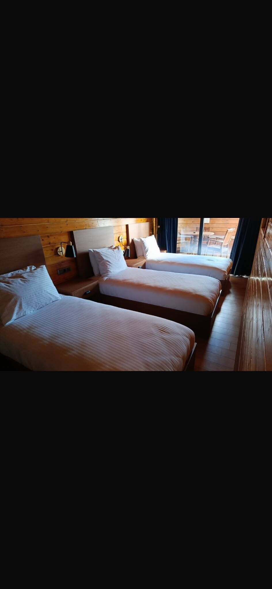 三人房 (deluxe triple room) | 防过敏的被褥、迷你吧、熨斗/熨衣板、免费 WiFi