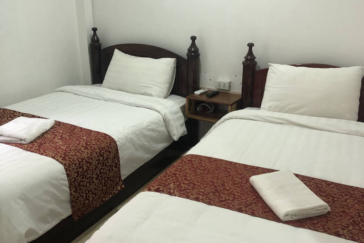 1 bedroom, free WiFi, bed sheets