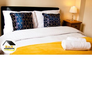 3 bedrooms, iron/ironing board, free WiFi