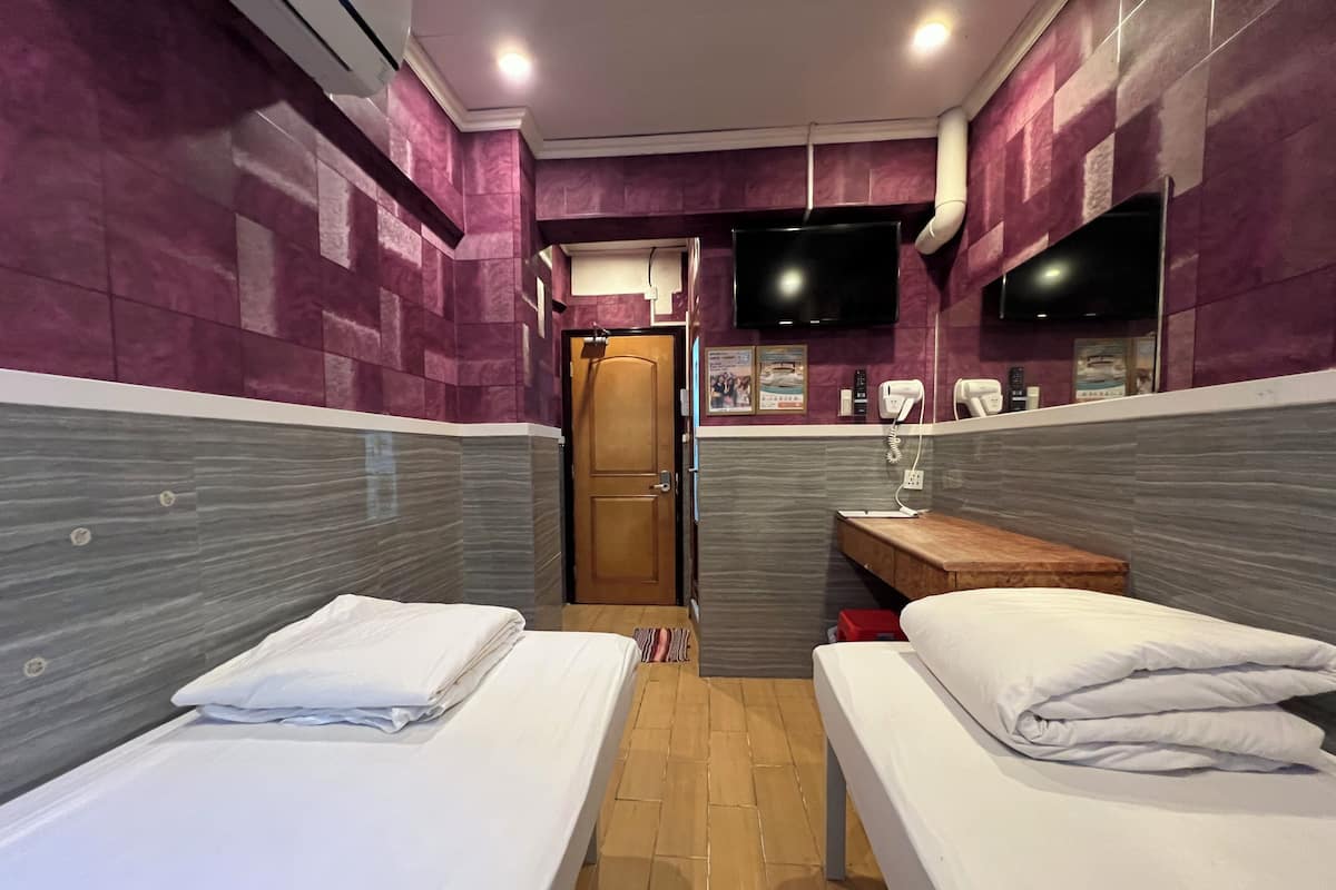 Standard Twin Room | Wheelchair access