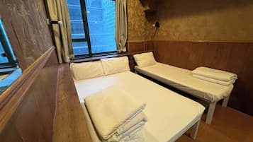 Habitación triple estándar | Accesible en silla de ruedas