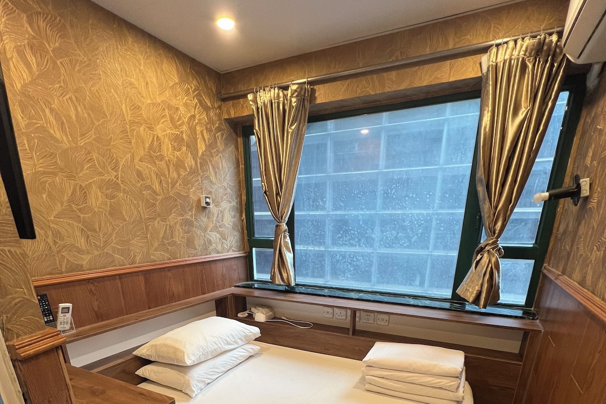 Standard Double Room | Wheelchair access