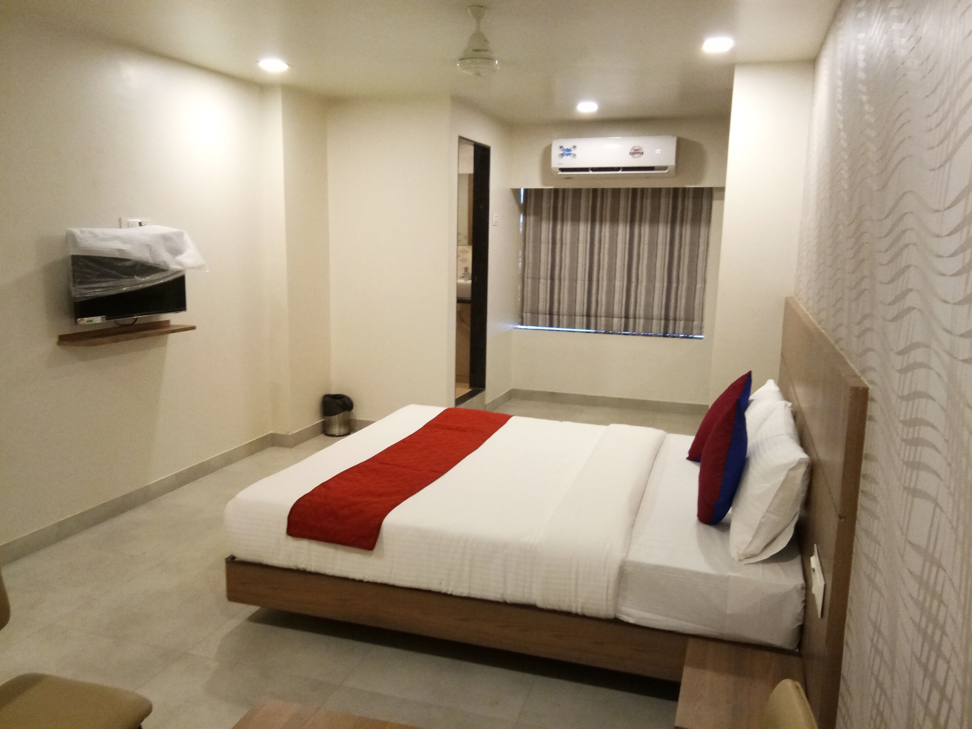 Wifi gratis y ropa de cama