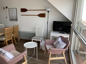 TV - Spacious duplex with parking in Fort-Mahon-Plage (Fort-Mahon-Plage)