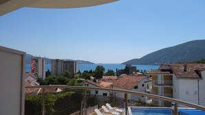 Deluxe Room (A6) | View from room - Apartmani Niksic (Igalo)