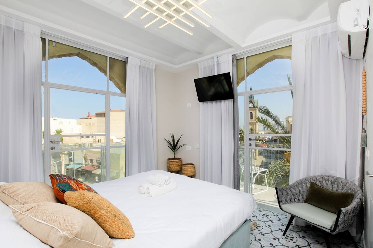 Exclusive Room (203)
