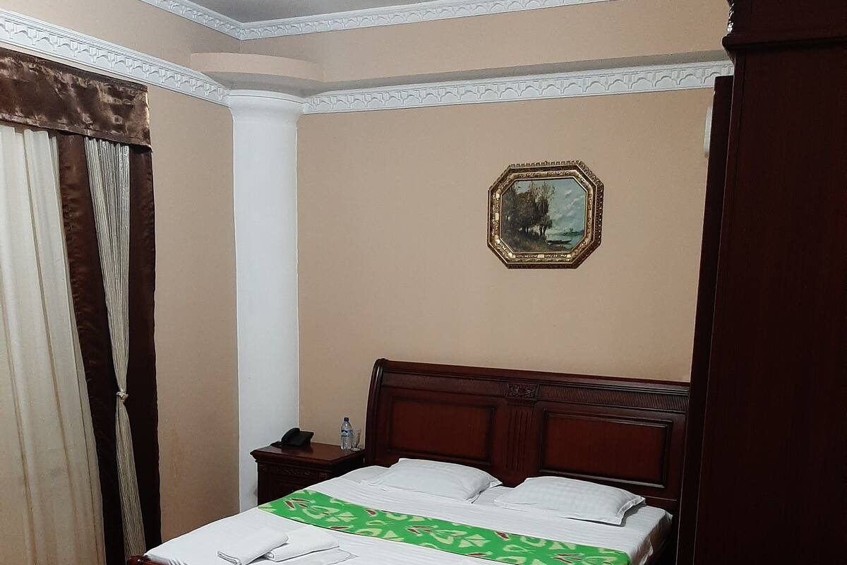 Junior Suite | 1 bedroom, premium bedding, down duvets, desk