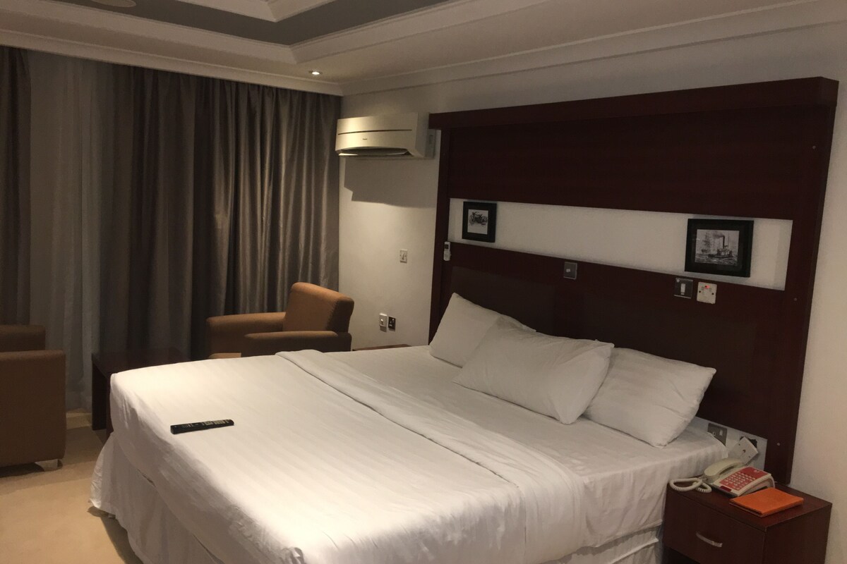 Standard Suite
