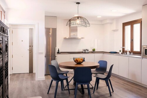 Domus Toledo wholly renewed 1250 sq ft Apartment