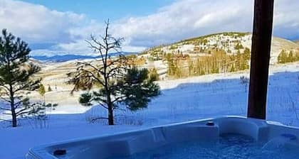 UUSI! 5bd / 3bath + parvi, Ski-in / out SFH w / kylpytynnyri ILMAINEN WIFI, suositellaan perheille