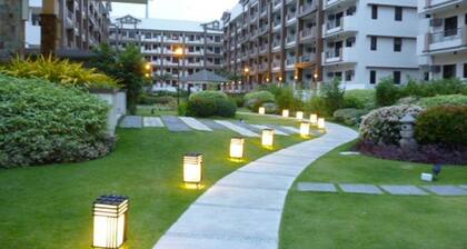 2 Bedrooms Resort Condo Unit with Balcony @ Rhapsody Residences